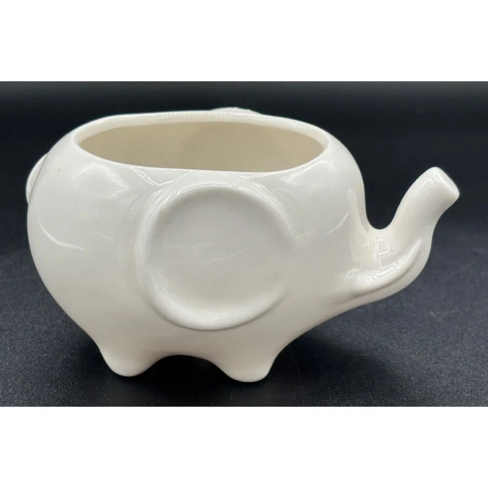 Mini Ceramic Elephant Shaped Planters Pots for Succulents Set of 3‎ Mod White